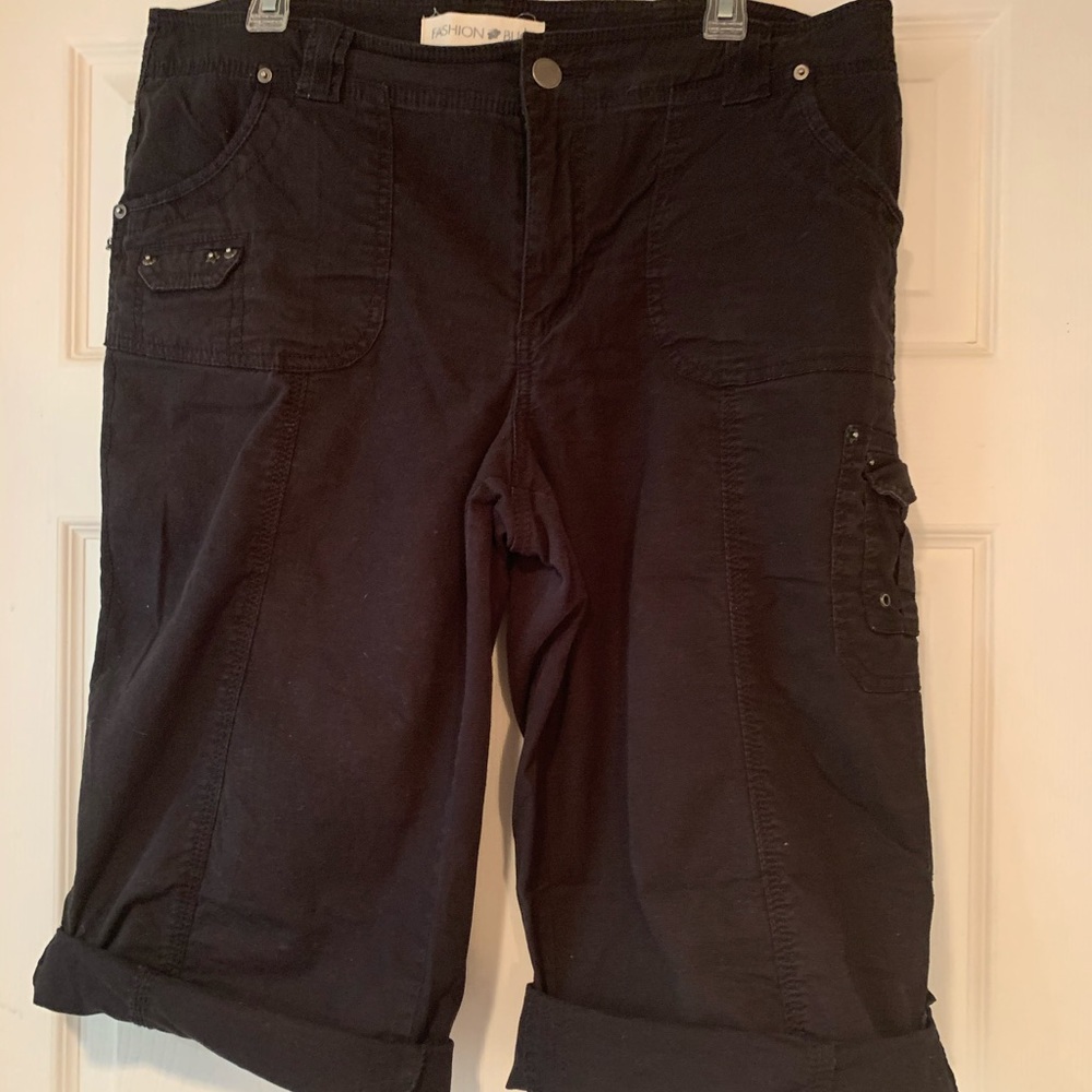 Capri Pants